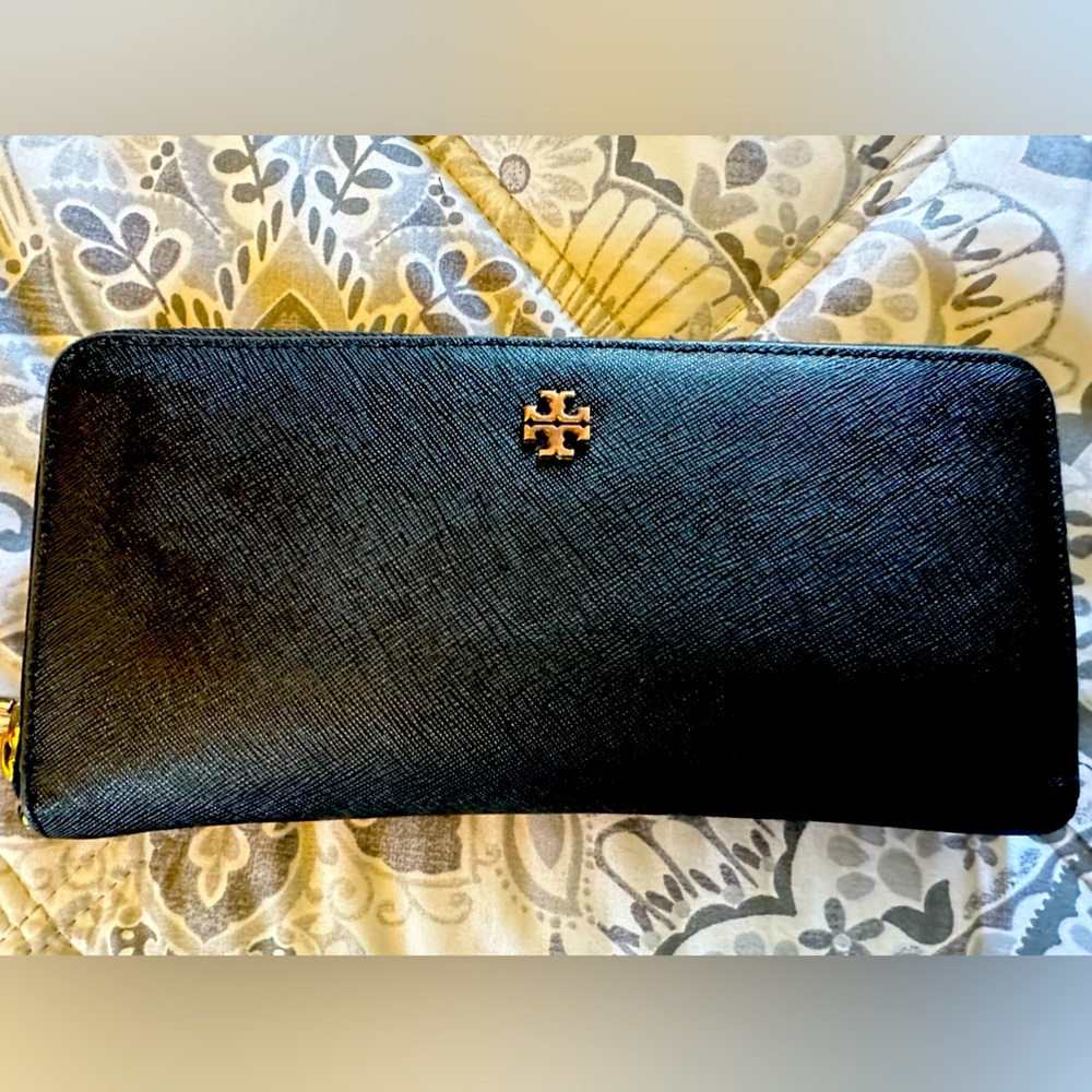 Tory Burch Wallet